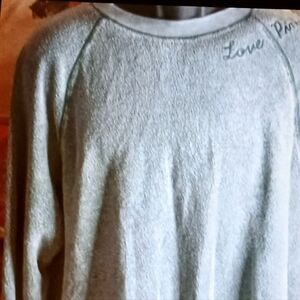 Women's Crewneck Sweater - Light Gray